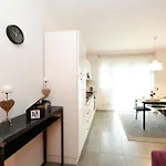 The Wind Rose Renovation 2025 Desenzanoloft Official Partner Homes & By Marriott Bonvoy * 데센자노델가르다