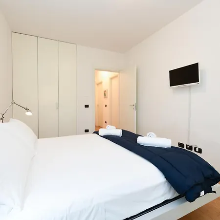 The Wind Rose Renovation 2025 Desenzanoloft Official Partner Homes & By Marriott Bonvoy Desenzano del Garda